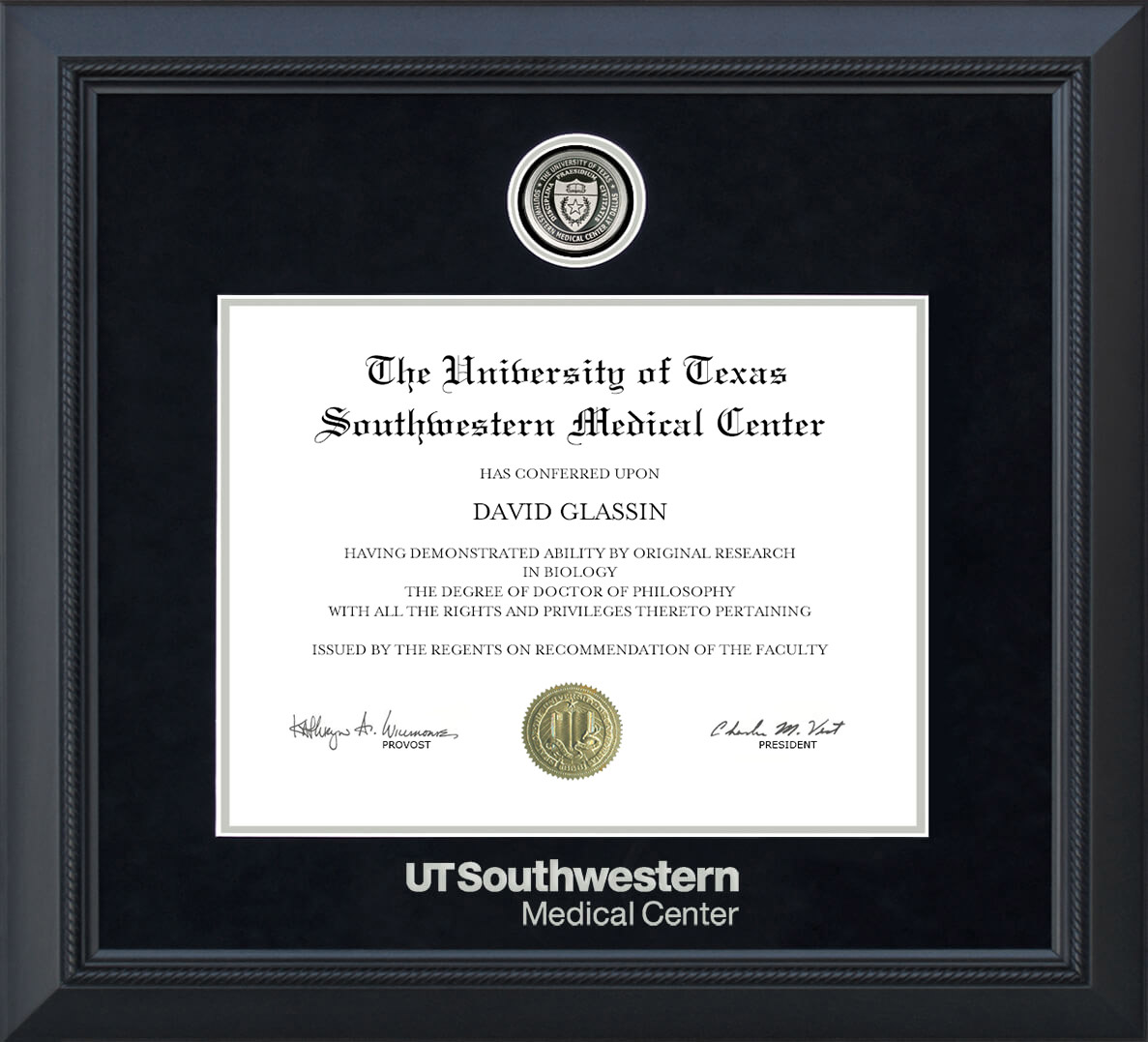 UT Southwestern Medical Center (UTSW) Diploma Frame with Silver School Medallion